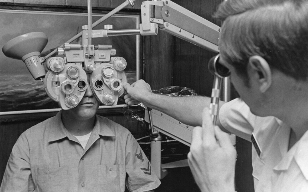 What to Expect from a Comprehensive Eye Exam with Your Optometrist